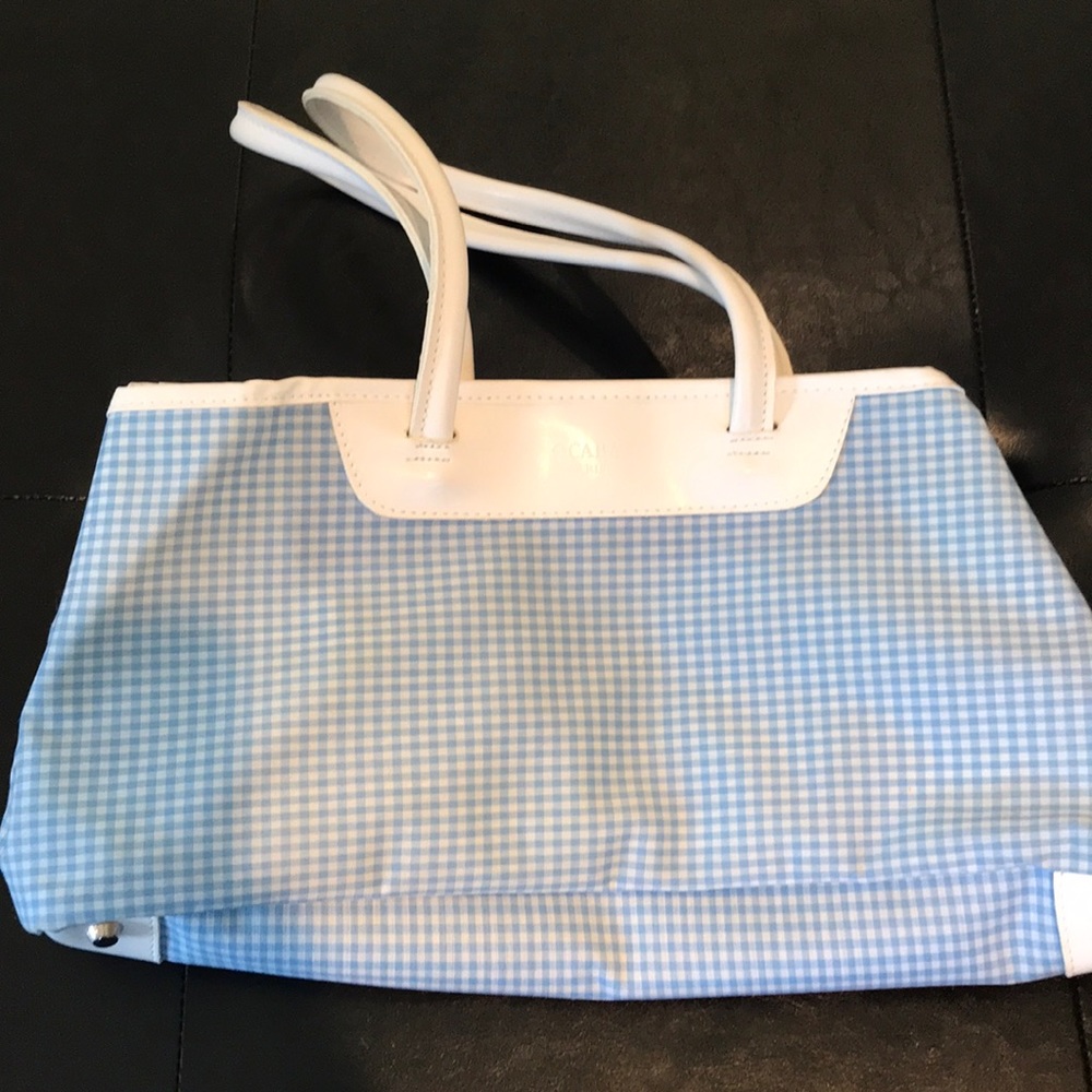 Hand bag